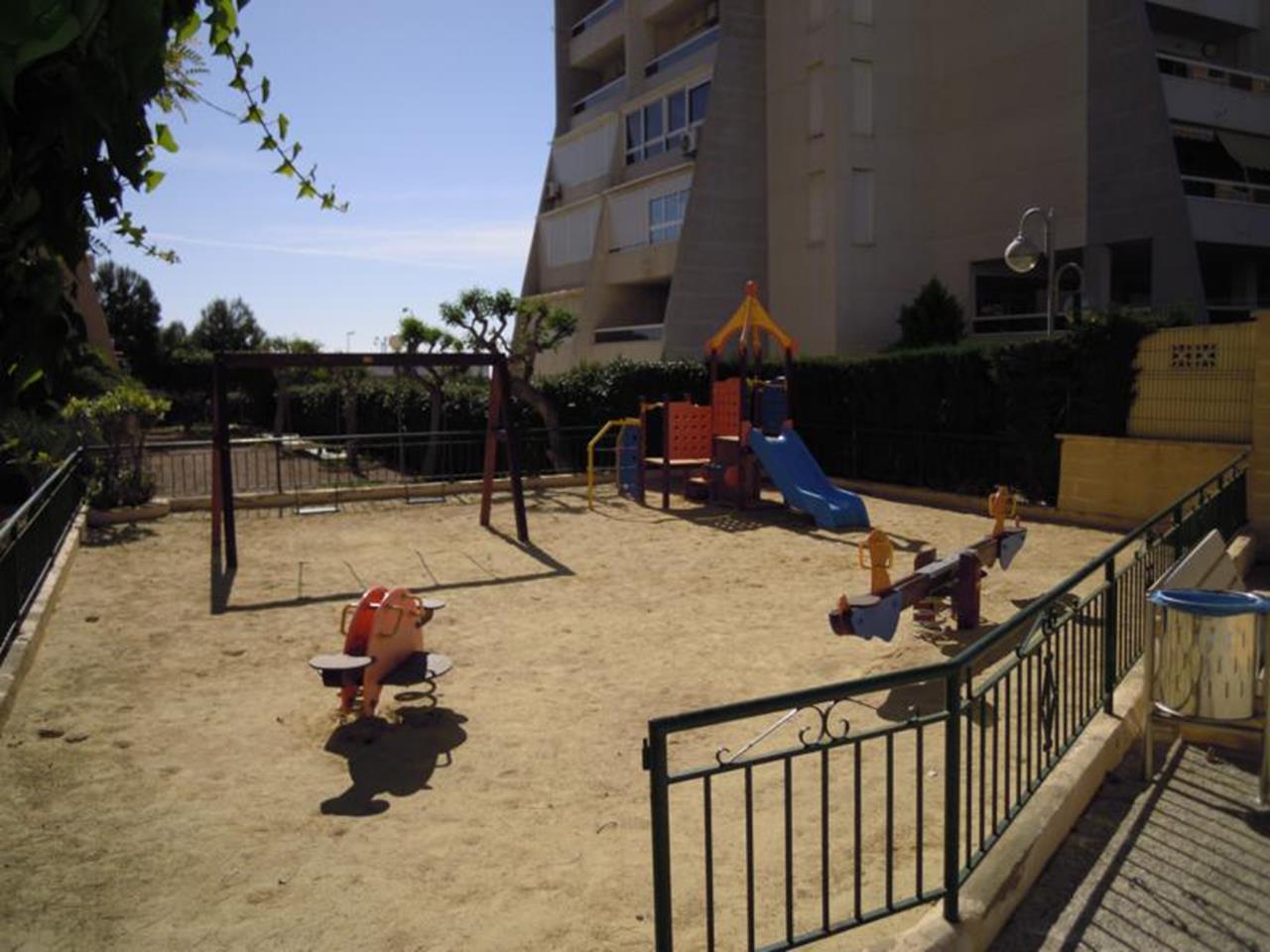 Appartement 1 chambre avec piscine à Torrelamata