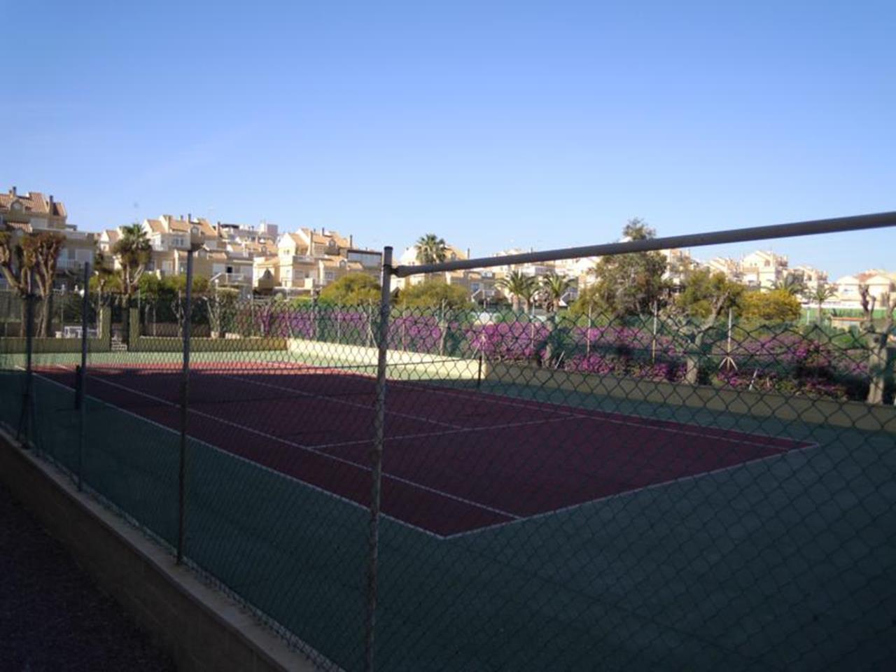 Apartamento de 1 dormitorio con piscina en Torrelamata