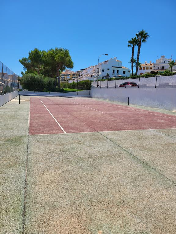 TORREVIEJA-CABO CERVERA, SCHÖNER BUNGALOW IM ERDGESCHOSS, 500 METER VOM STRAND LA MATA ENTFERNT